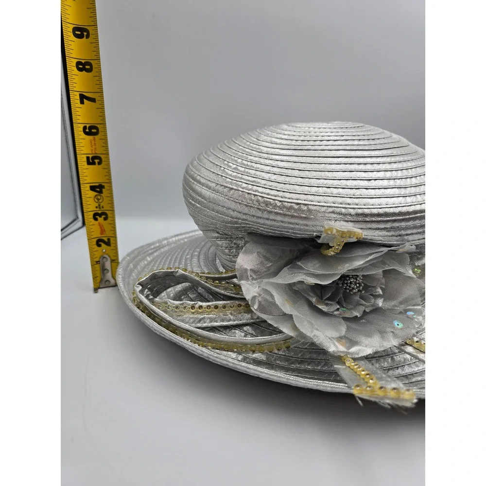 Unbranded Wide Brim Church Hat Women One‎ Size Silver Good Floral Sequin Trim
